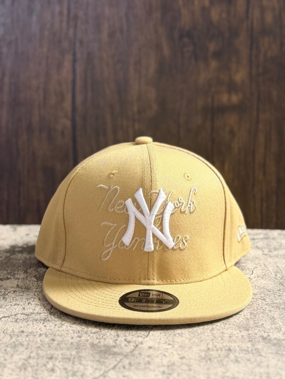 New Era 9FIFTY New York Yankees Tan White Script Snapback Hat OSFA